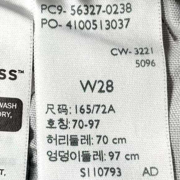 Levi’s 501 Original Fit High Rise Cutoff Shorts in Faded Black Women’s 28 - Picture 7 of 9